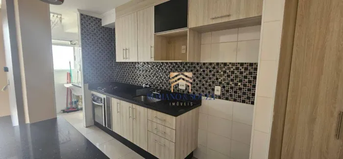 Apartamento com 2 dormitórios para alugar, 63 m² por R$ 3.220,00/mês - Jardim Flor da Mont