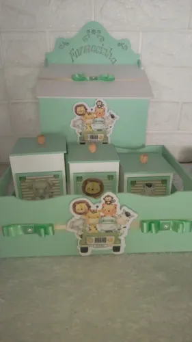 Kit higiene MDF para bebê pronta entrega 