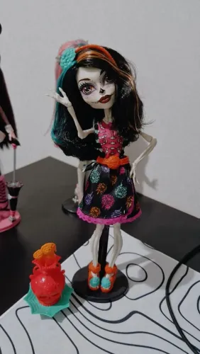Boneca Monster High Skelita 