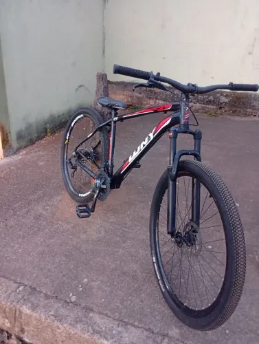 Bike wly aro 29 em bom estado