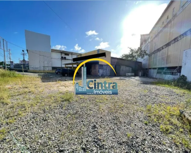 Vendo terreno escriturado na Estrada do Coco, 9.000 m² de área total, R$ 14.000.000,00, fi
