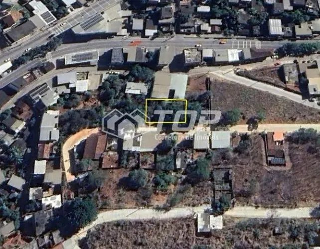 Lote de aprox. 480,00m² no Bairro São Francisco de Assis