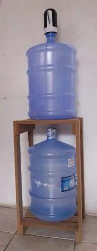 Suporte de água em MDF cru