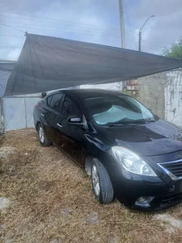 Nissan Versa SL 1.6 16V Flex Fuel 4P Mec. 2012