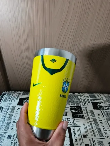 Copo térmico Seleção Brasileira camisa 10