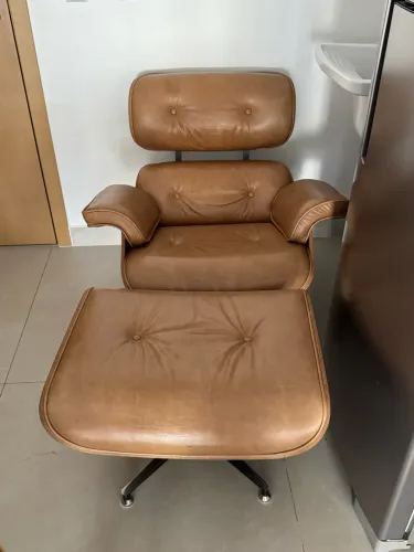 Poltrona charles Eames 