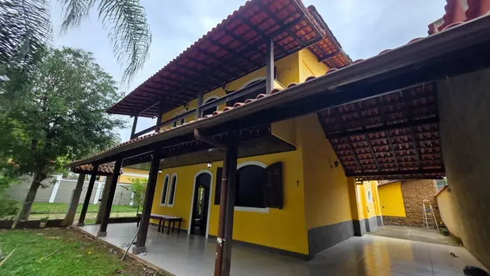 Casa para locação, com 306m², 4 quartos, sendo 1 suíte, em Ipiabas, distrito de Barra do P