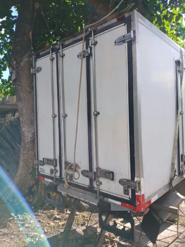 Baú refrigerado Kia HR