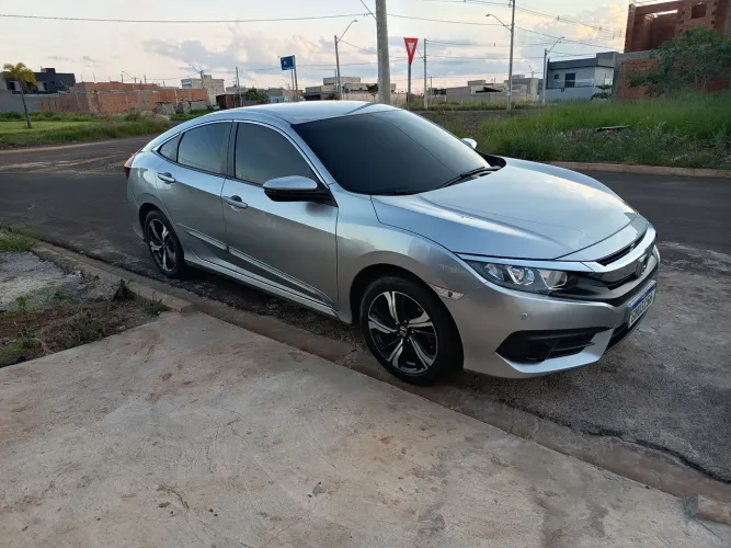 Honda Civic Sedan EXL 2.0 Flex 16V Aut.4p 2018