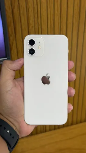 iPhone 12 64 gb semi novo bem conservado