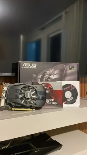 GTX 1050 2GB Asus - Com caixa original - Funcionando 100%