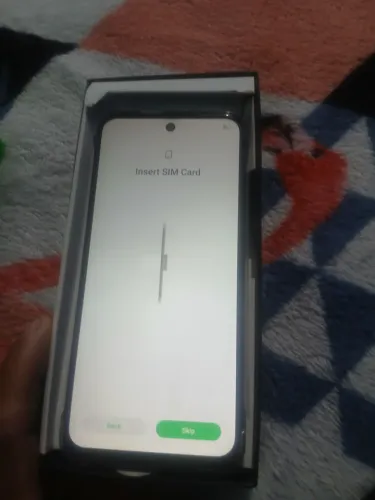 Vendo este celular na caixa