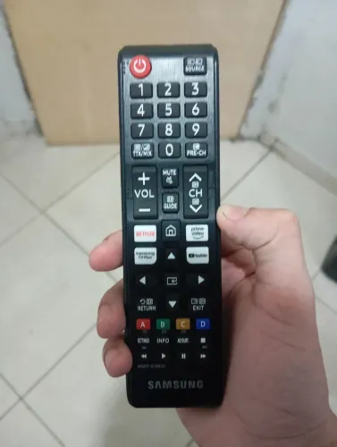 TV Samsung 43 polegadas  ler descrição 