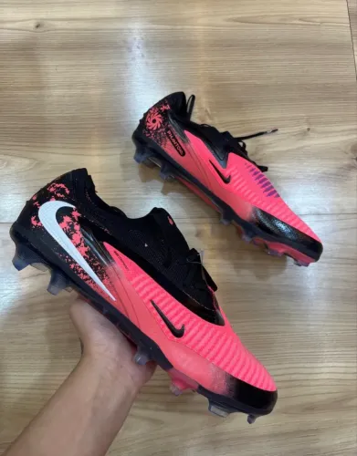 Chuteira Nike Hypervenom