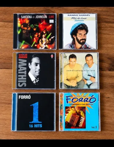 Lote com 24 cds [vários artistas e estilos]