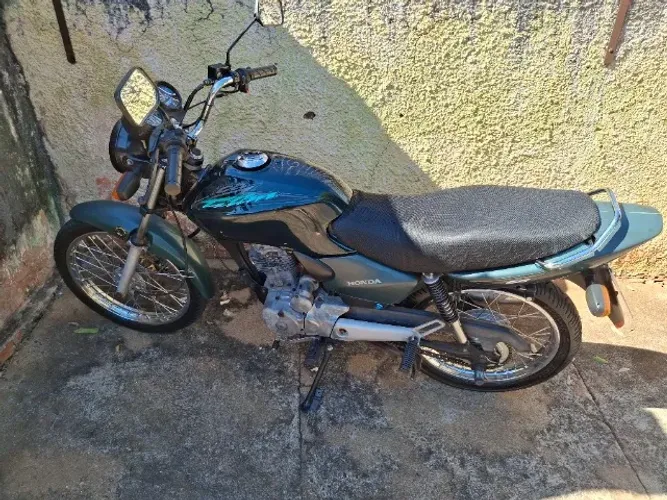 Moto Honda CG 125 Titan ES 2002 Verde
