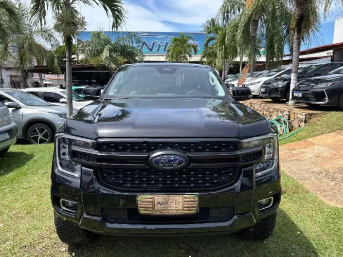 Ford Ranger XLT 3.0 V6 4X4 CD TB Die. Aut. 2025