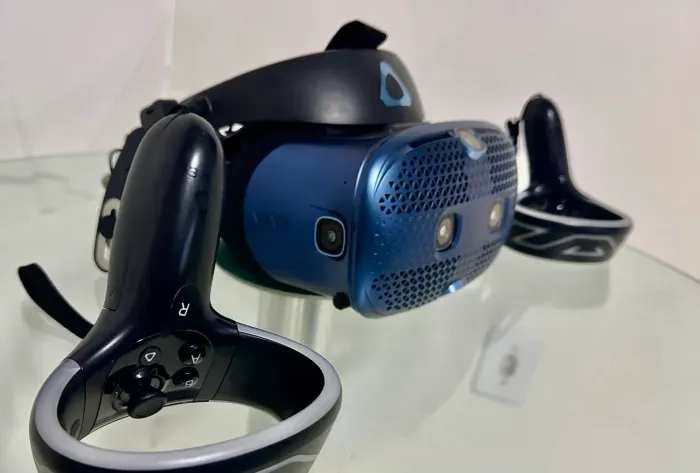 HTC vive cosmos - óculos de realidade virtual 