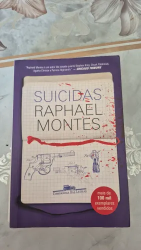 Suicidas, Raphael Montes