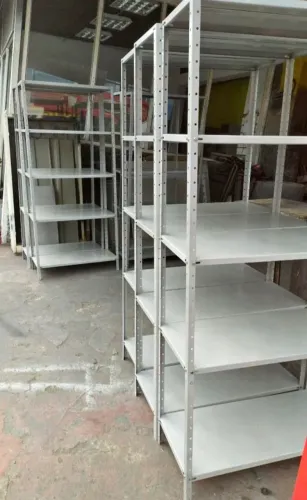 Prateleiras reforçadas