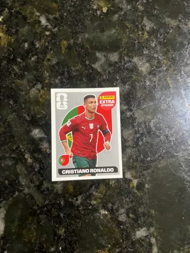 Figurinha Cristiano Ronaldo Legend prata 2026
