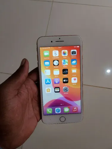 iPhone 8 plus 64gb