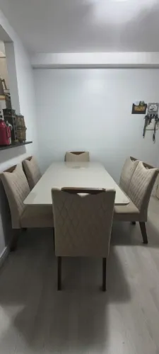 Mesa de vidro + 6 cadeiras estofadas!