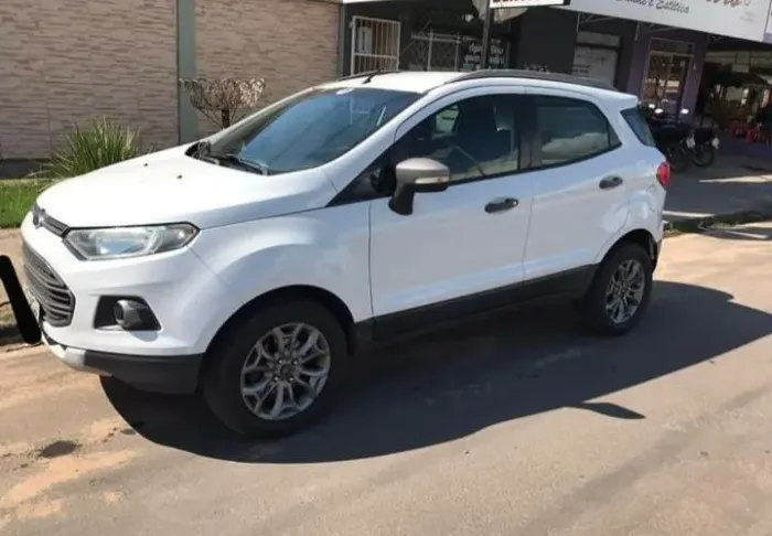 Ford Ecosport Freestyle 1.6 16V Flex 5P 2014