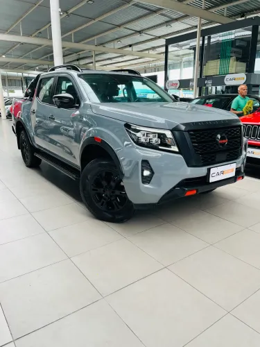 Nissan Frontier Pro4x CD 4X4 2.3 Bi-TB Die. AUT 2023
