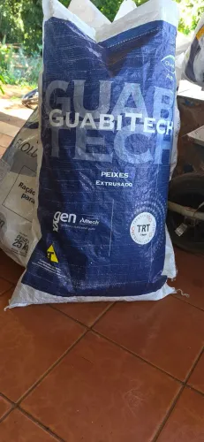 Venda de saco vazio de ração de peixe