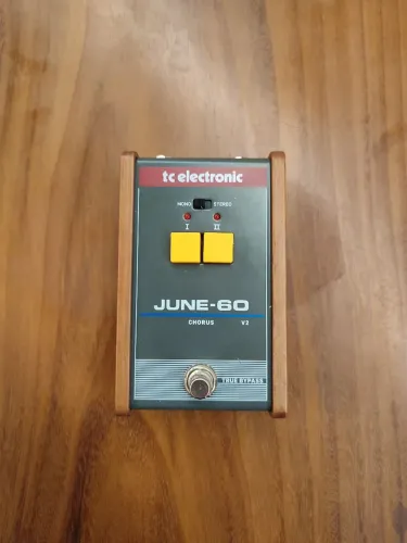 Pedal Chorus TC Electronic June-60 V2