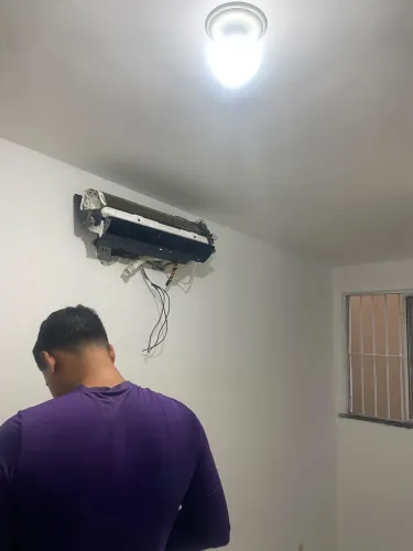 Instalação de ar-condicionado 