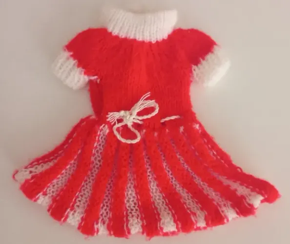 Roupa Para Boneca - Vestido Vermelho e Branco (Antigo)