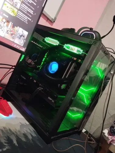 Pc Gamer 5700x + 16gb + rx 7600