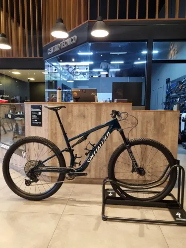 BICICLETA SPECIALIZED EPIC 8 COMP 2025