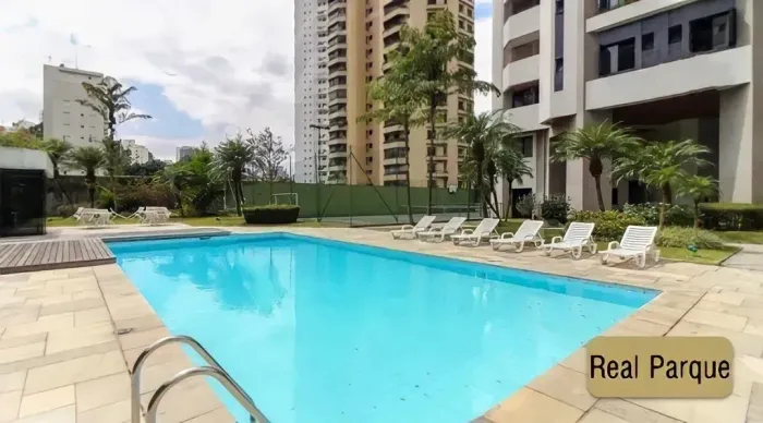 Exclusividade e Sofisticação no Coração do Real Parque - 326m2