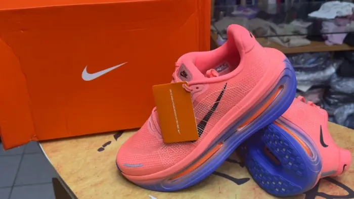 Nike Vomero Premium Atomic Pink Racer Blue Crimson Tint Black