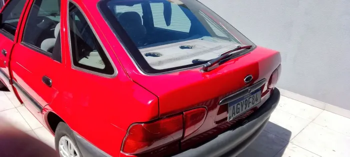 Ford Escort GL 1.8i 16V 4P 1997