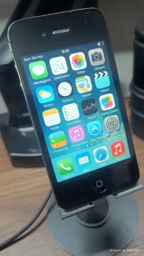 iPhone 4