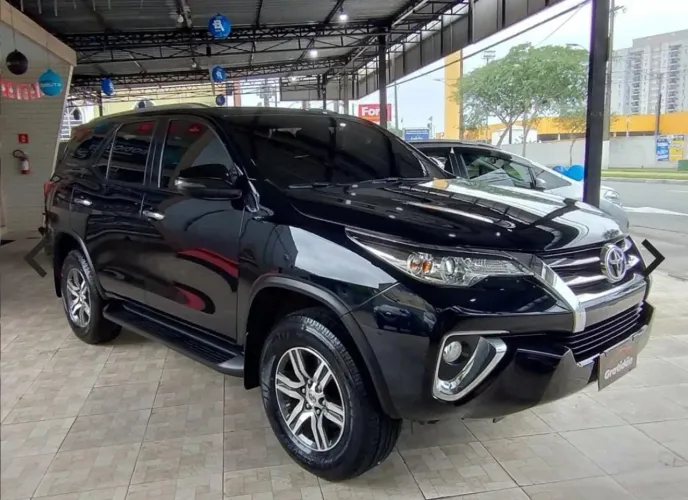 Toyota Hilux SW4 SRV 4X2 2.7 Flex 16V Aut. 2018