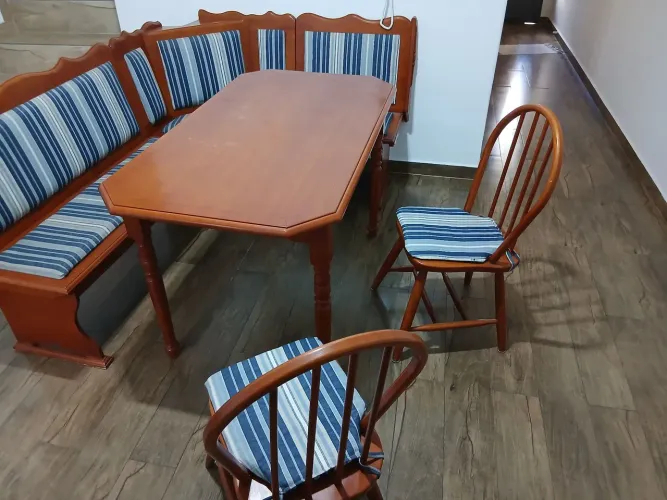 Mesa canto alemão