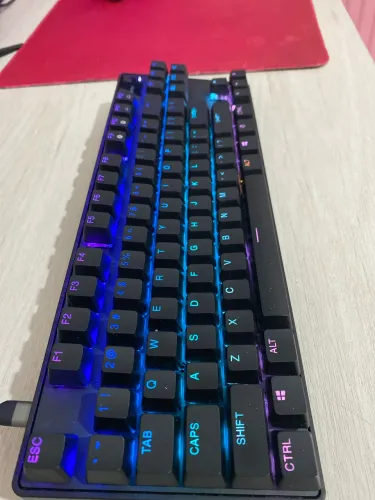 Teclado apex pro tkl 2023