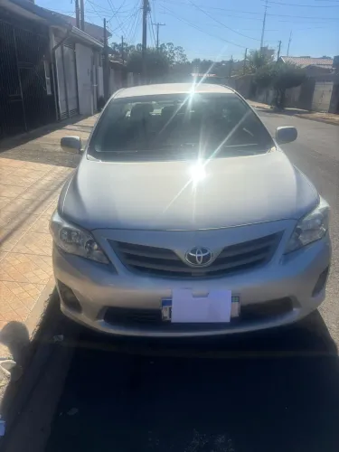 Toyota Corolla GLI 1.8 Flex 16V Aut. 2012