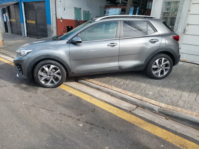 Kia Motors Stonic SX 1.0 TB Aut. (híbrido) 2024
