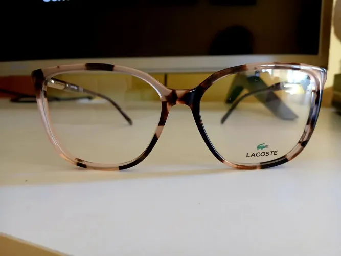 Armação de óculos feminino lacoste L2892. Nova.