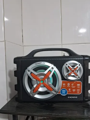 Rádio Thunder ?x fm/Bluetooth 