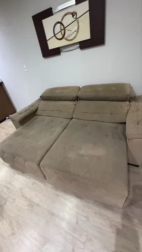 Vendo estofado retrátil e reclinado