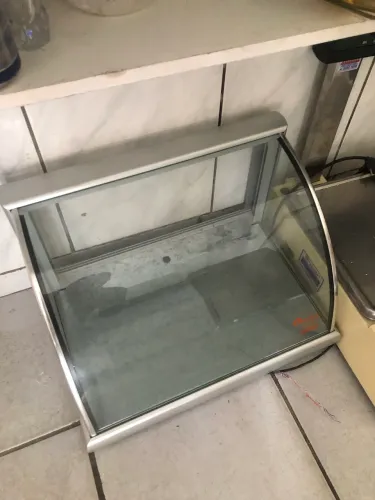 Estufa para salgados/doces pequena