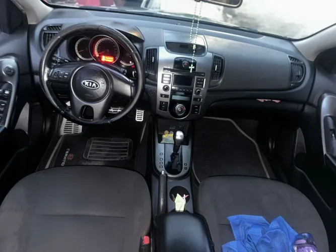 Kia Motors Cerato 1.6 16V Aut. 2010