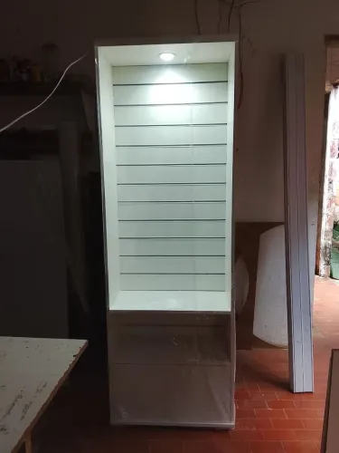 Expositor de mercadorias